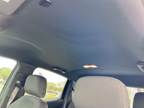 Certified 2024 GMC Canyon Elevation image 15