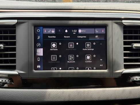 Used 2023 Chrysler Voyager LX FWD image 14