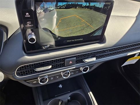 New 2026 Honda HR-V EX-L image 10