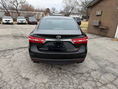 Used 2014 Toyota Avalon XLE Premium image 4