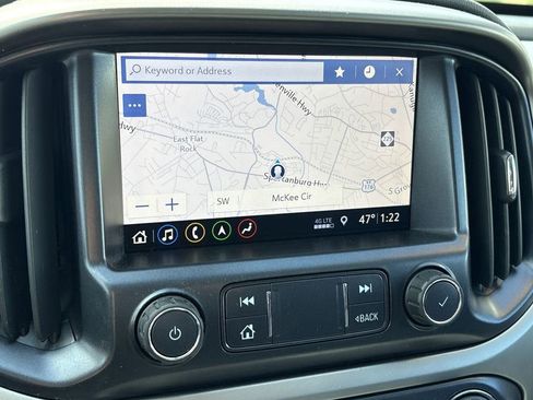 Used 2019 Chevrolet Colorado Z71 image 16