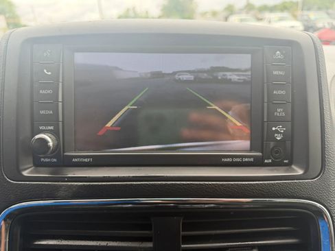 Used 2017 Dodge Grand Caravan SE w/ Power Window Group FWD image 22