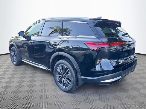 Certified 2026 INFINITI QX60 Luxe w/ Cargo Package AWD/4WD image 8