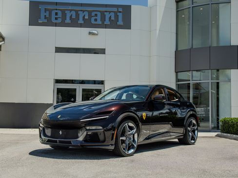 Certified 2025 Ferrari Purosangue AWD/4WD image 52