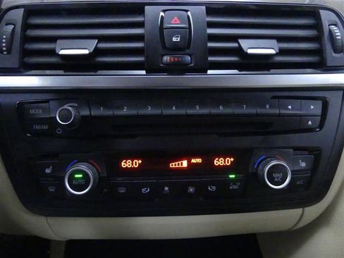 Used 2015 BMW 328i Sedan image 12