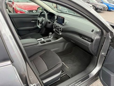 Used 2024 Nissan Sentra SV image 8