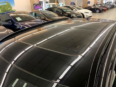 Used 2020 Volvo XC40 T5 R-Design image 7