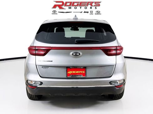 Used 2020 Kia Sportage LX FWD image 7