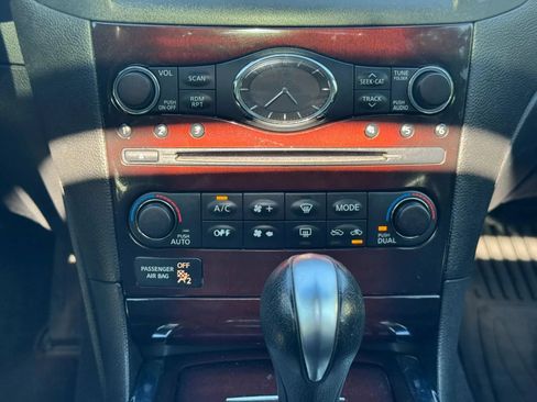 Used 2010 INFINITI G37 x Sedan w/ Premium Pkg AWD/4WD image 36