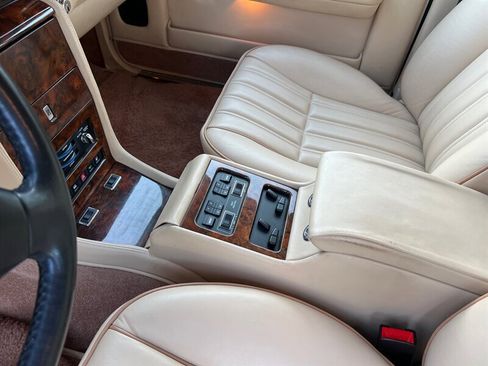 Used 1997 Rolls-Royce Silver Dawn image 26