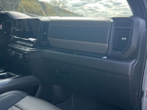 Used 2024 Chevrolet Silverado 1500 ZR2 w/ Technology Package AWD/4WD image 66