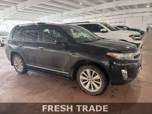 Used 2012 Toyota Highlander Limited image 10