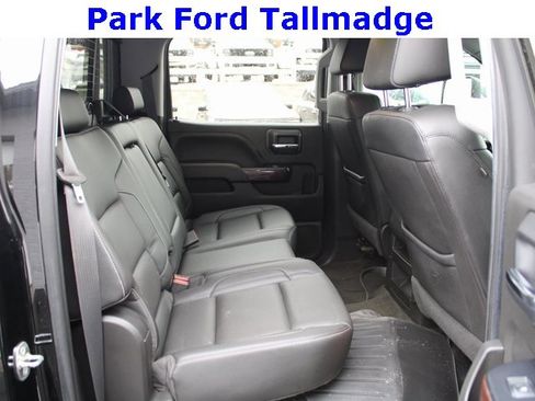 Used 2017 GMC Sierra 1500 SLE image 26