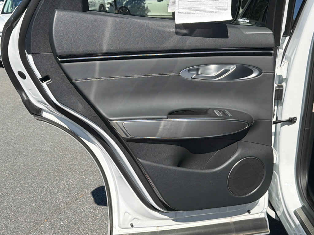 Used 2026 Genesis GV70 2.5T Select AWD/4WD image 25
