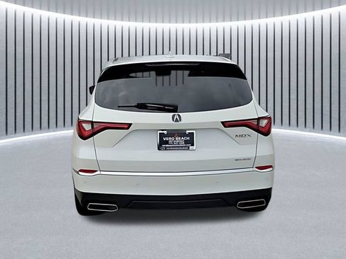 Used 2023 Acura MDX SH-AWD w/ Technology Package image 5
