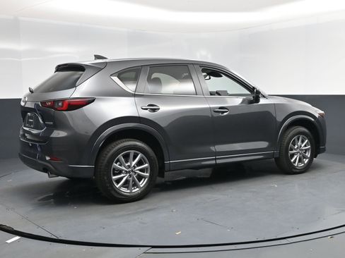 New 2025 MAZDA CX-5 AWD 2.5 S w/ Preferred Package image 4
