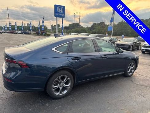 Used 2024 Honda Accord EX image 5