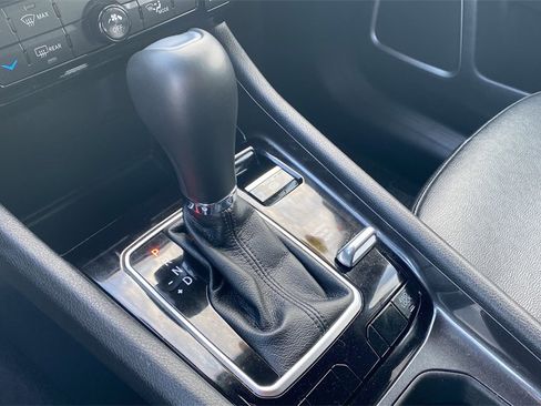 Used 2024 Jeep Compass Latitude image 25