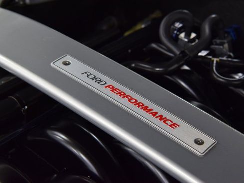 Used 2020 Ford Mustang Shelby GT350 w/ Technology Package image 28