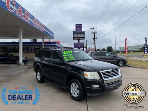 Used 2010 Ford Explorer XLT image 1