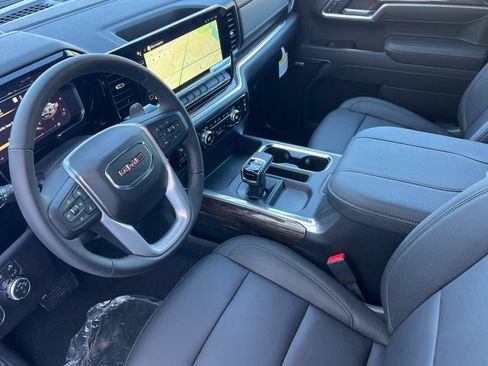 New 2026 GMC Sierra 1500 Elevation w/ Elevation Premium Package AWD/4WD image 7