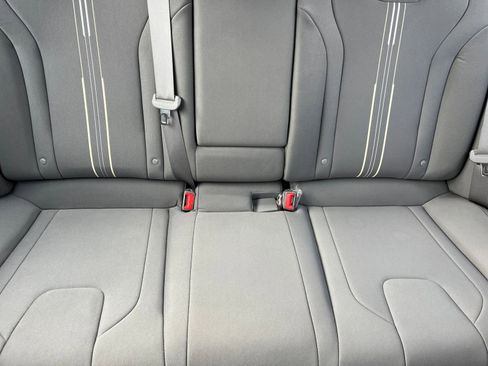 Used 2025 Hyundai Elantra SEL image 37