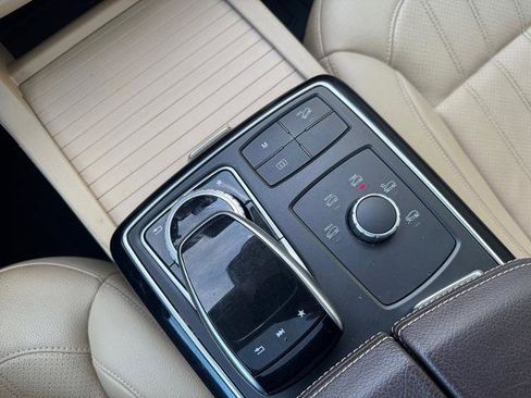 Used 2018 Mercedes-Benz GLE 350 4MATIC image 18