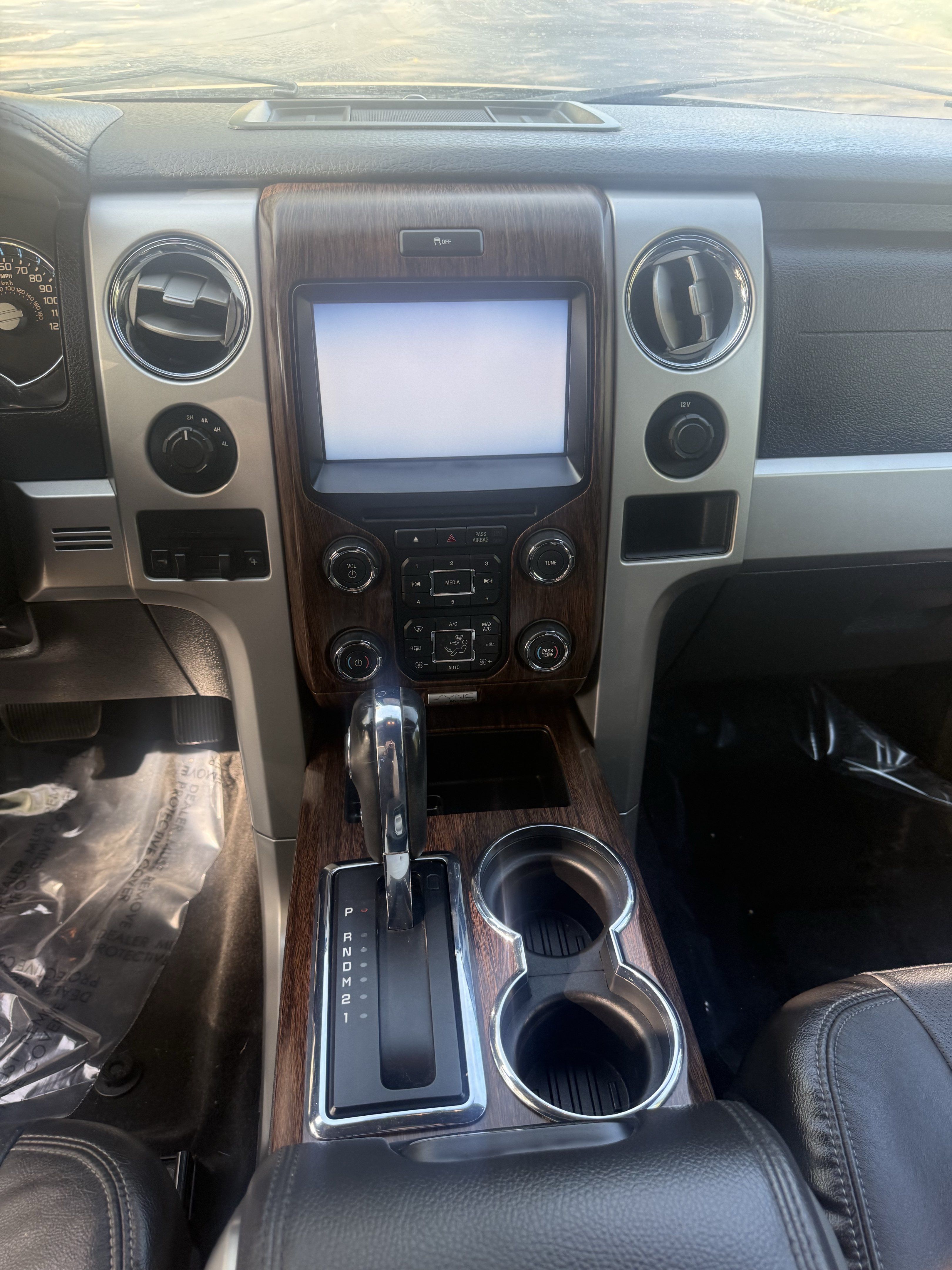 Used 2013 Ford F150 Lariat w/ Luxury Equipment Group AWD/4WD image 15