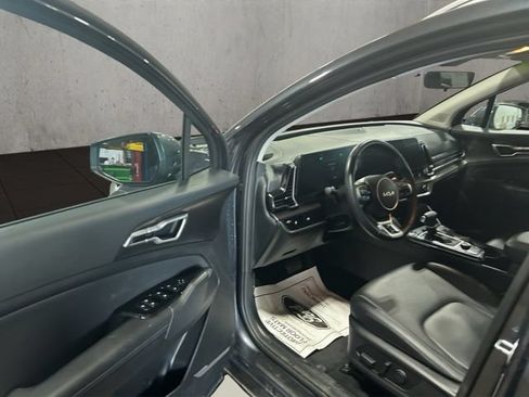 Used 2024 Kia Sportage EX AWD/4WD image 20