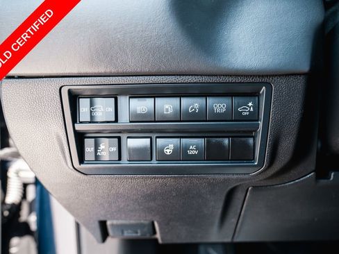 Certified 2024 Toyota Sequoia Platinum AWD/4WD image 14