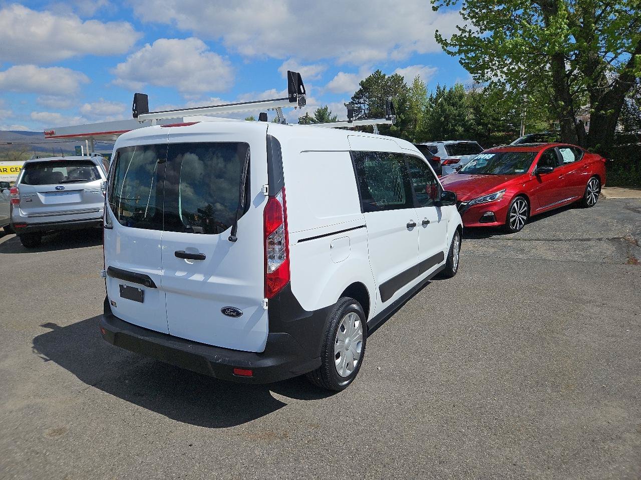 Used 2019 Ford Transit Connect XL FWD image 3
