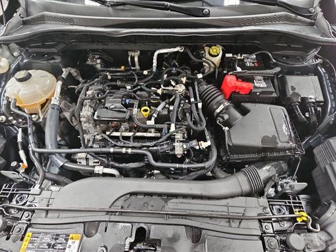 Used 2022 Ford Escape SE w/ SE Sport Appearance Package image 31