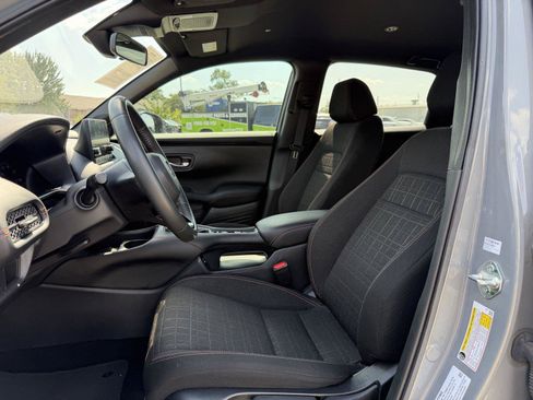 Used 2024 Honda HR-V Sport image 15