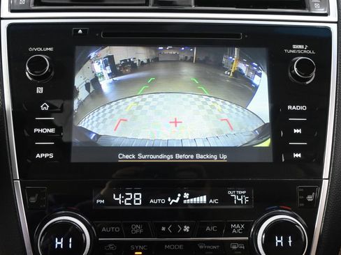 Used 2018 Subaru Outback 2.5i Limited w/ Popular Package #2 AWD/4WD image 29