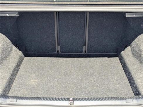 Certified 2025 BMW 530i image 6