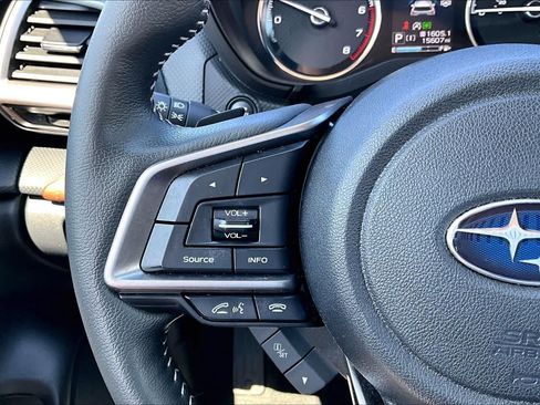 Used 2022 Subaru Forester Touring AWD/4WD image 23