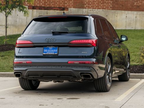 Used 2026 Audi Q7 3.0T Premium Plus w/ Premium Plus Package AWD/4WD image 4