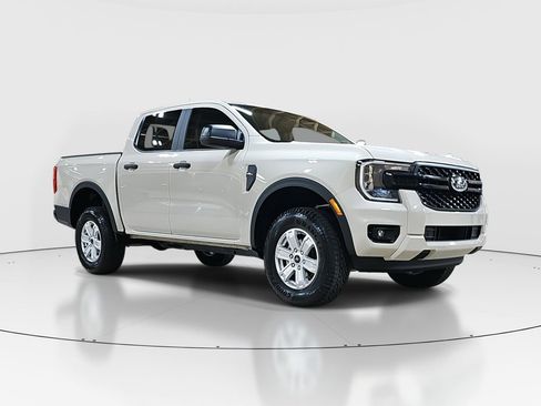 Used 2025 Ford Ranger XL w/ Trailer Tow Package image 3