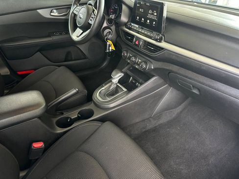 Used 2021 Kia Forte Sedan image 14