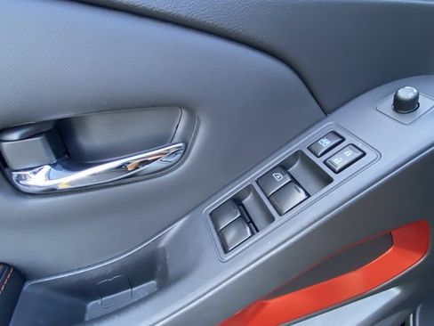 Used 2022 Nissan Frontier Pro-X w/ Technology Package image 17