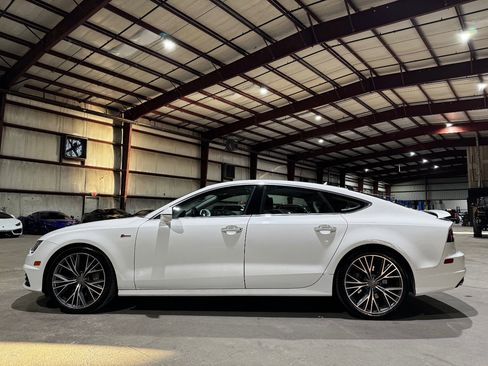 Used 2016 Audi A7 3.0T Premium Plus w/ 20" Wheel & Tire Package image 3