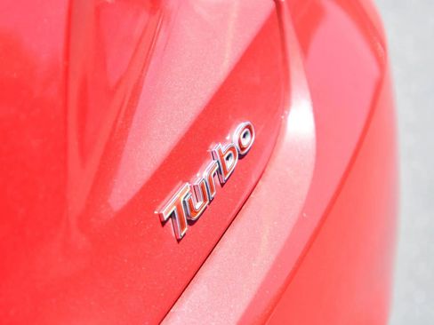 Used 2016 Hyundai Veloster Turbo FWD image 9