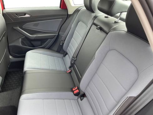 New 2026 Volkswagen Jetta SE image 15