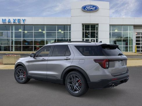 New 2026 Ford Explorer ST w/ Sun And Sound Package image 4