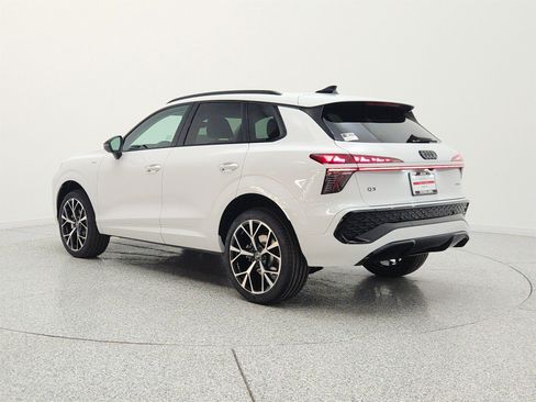 New 2026 Audi Q3 quattro 2.0T AWD/4WD image 7