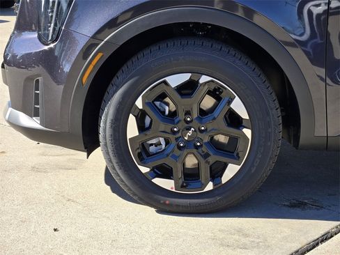 New 2026 Kia Sorento S image 8