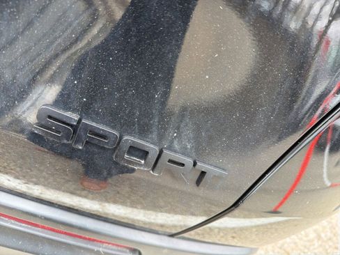 Certified 2023 Honda HR-V Sport image 9