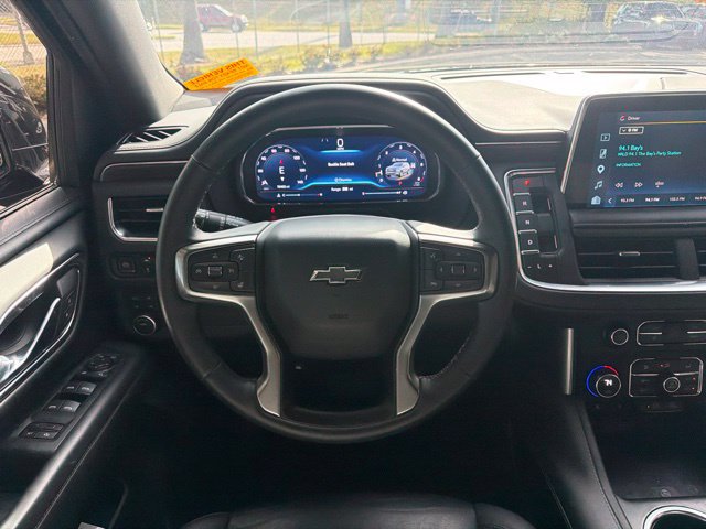 Used 2023 Chevrolet Tahoe Z71 w/ Luxury Package AWD/4WD image 7