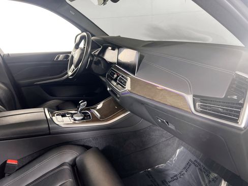 Used 2020 BMW X5 xDrive40i w/ Premium Package image 30