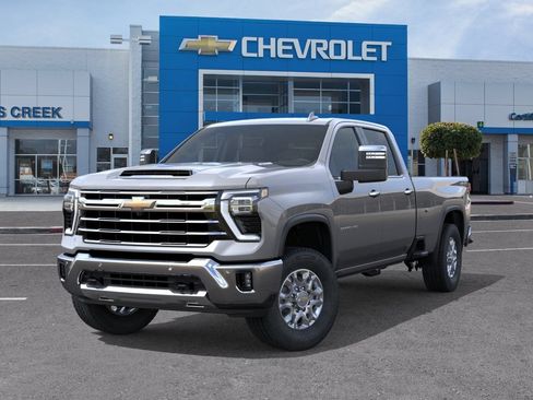 New 2026 Chevrolet Silverado 3500 LTZ w/ LTZ Premium Package AWD/4WD image 31